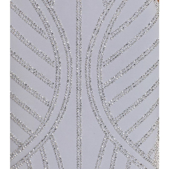 AQUA Embellished Column Gown - 100% Exclusive silver size 4 New - Picture 7 of 16